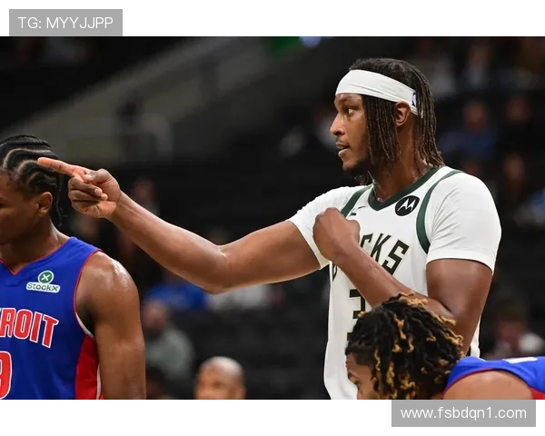 雄鹿首发五人半场仅得19分进攻乏力特纳独得8分成最高得分者